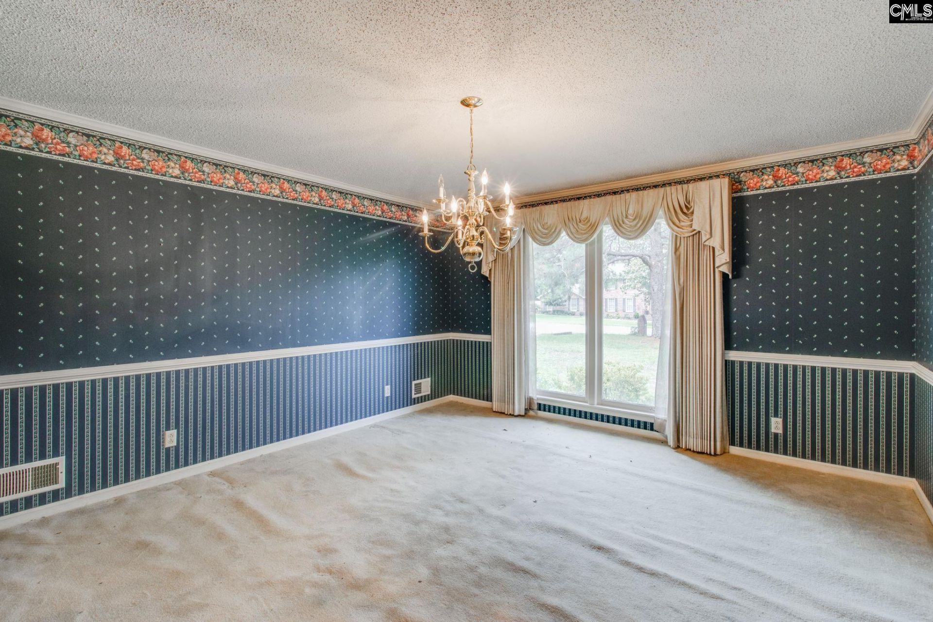 2220 Bee Ridge Road  Photo 12