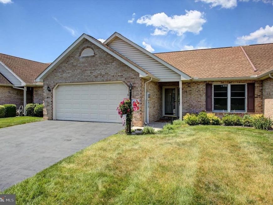 2368 Majestic Court, Chambersburg, PA 17202 Main Photo