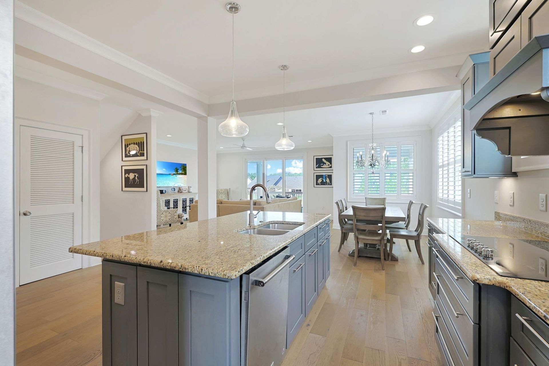 490 Harbour View Dr.  Photo 11