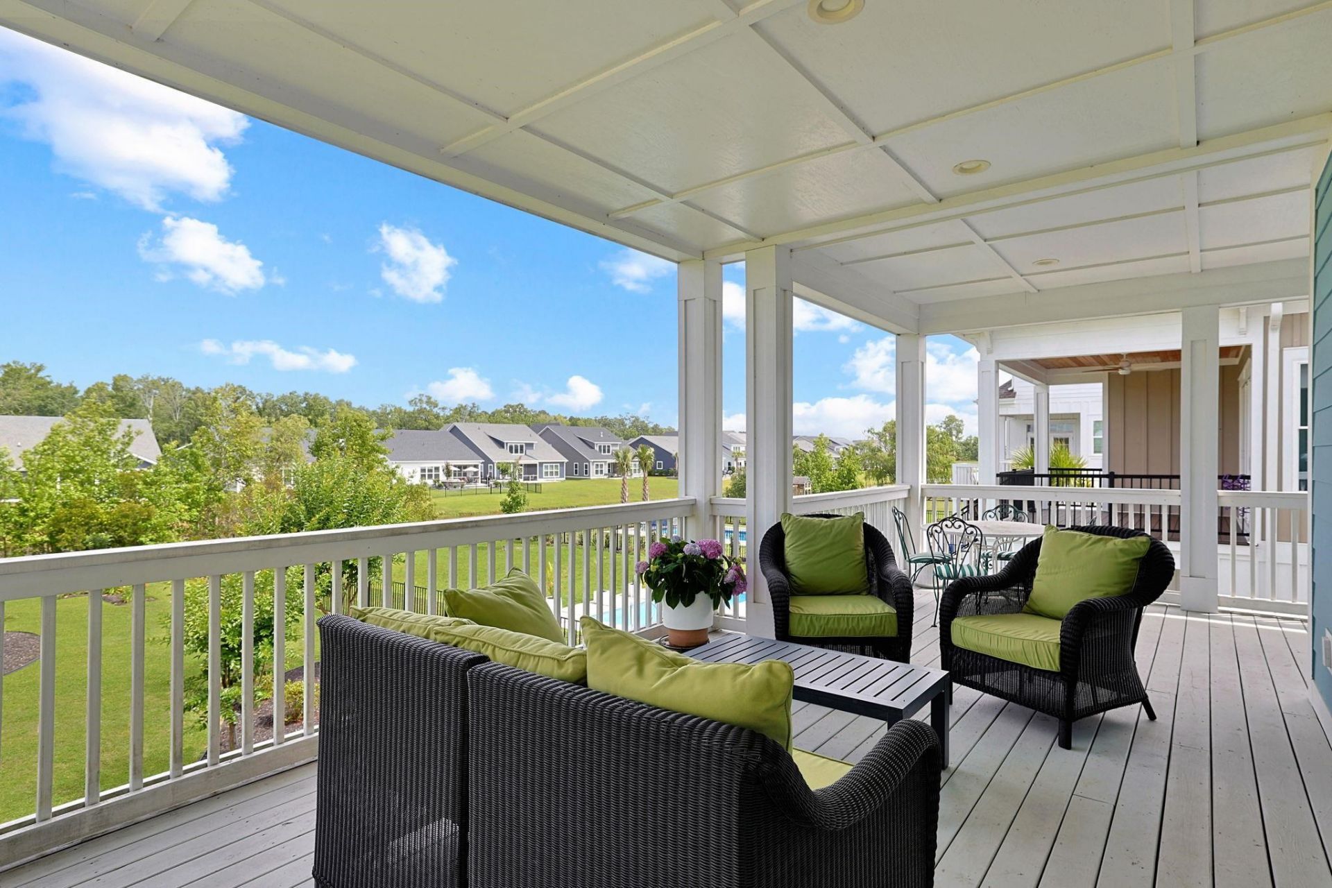 490 Harbour View Dr.  Photo 12