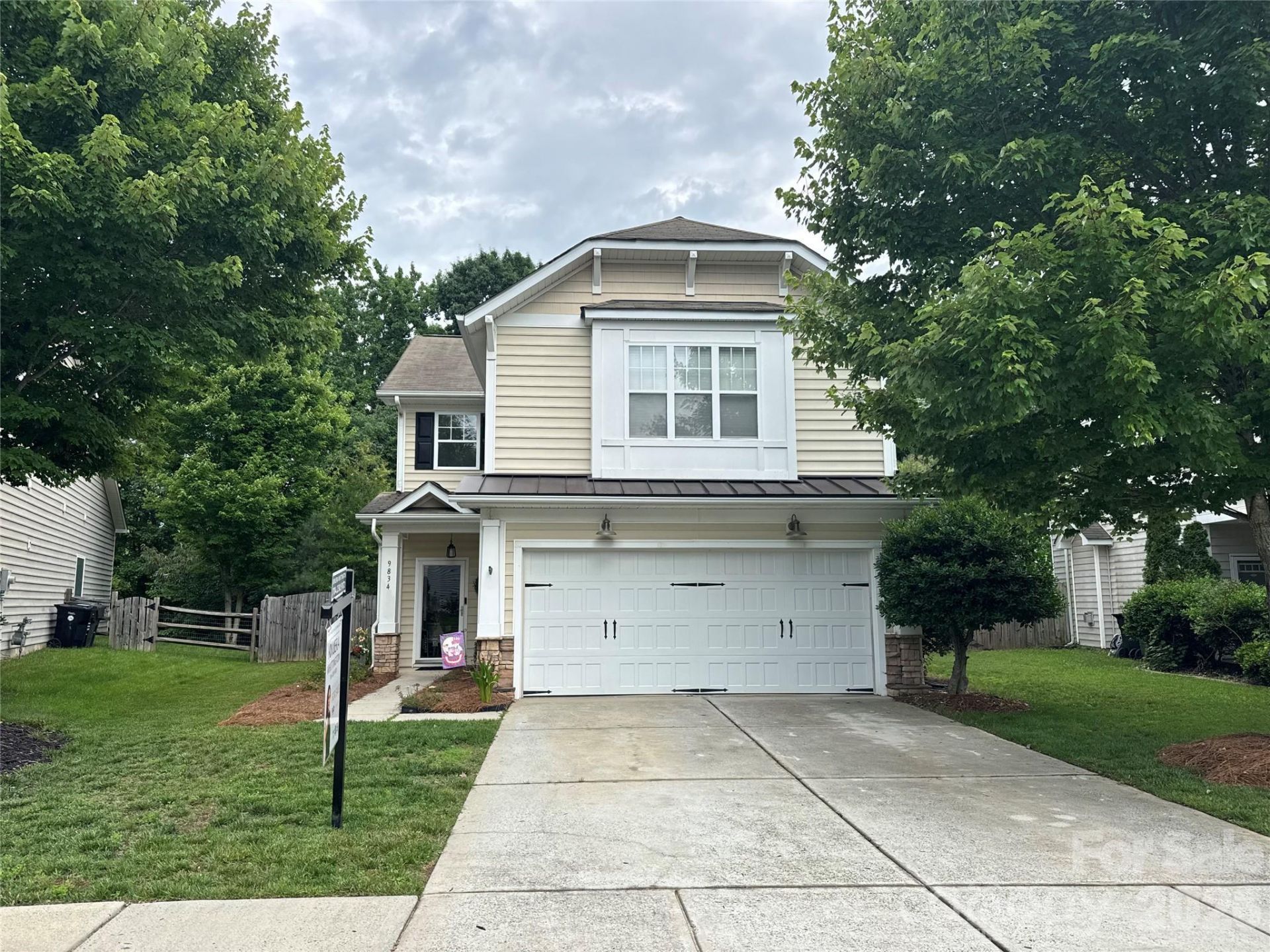 9834 Dominion Crest Drive, Charlotte, NC 28269 Main Photo