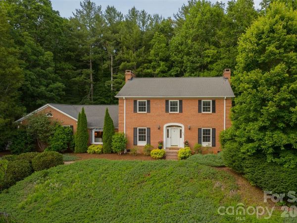 425 Sondley Woods Place , Asheville, NC 28805