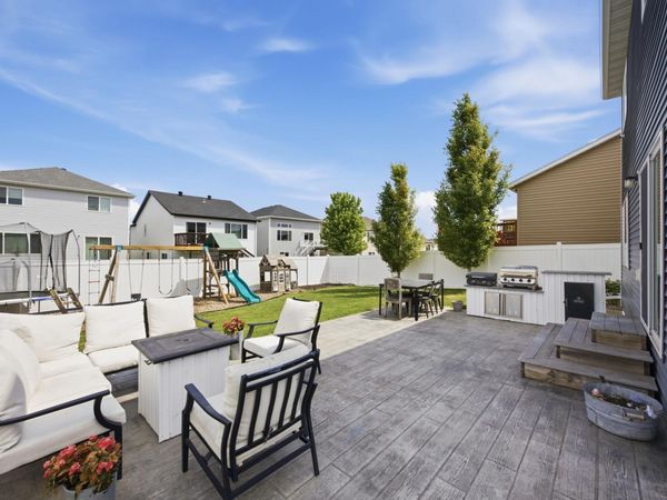 5537 38th Avenue S, Fargo, ND 58104