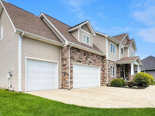 88 Westbrook Court , Columbus, IN 47201