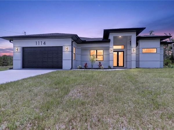 1114 Bari ST E, LEHIGH ACRES, FL 33974