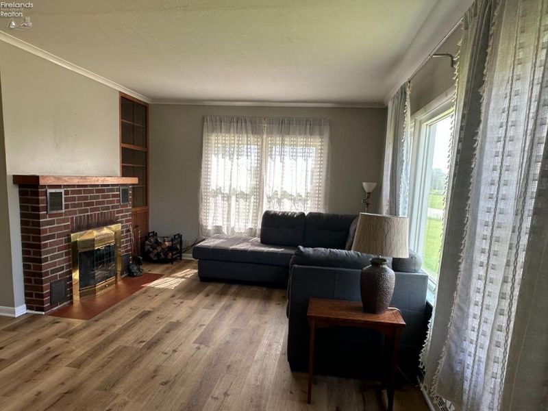 12261 W SR 105, Oak Harbor, OH 43449 Photo 12