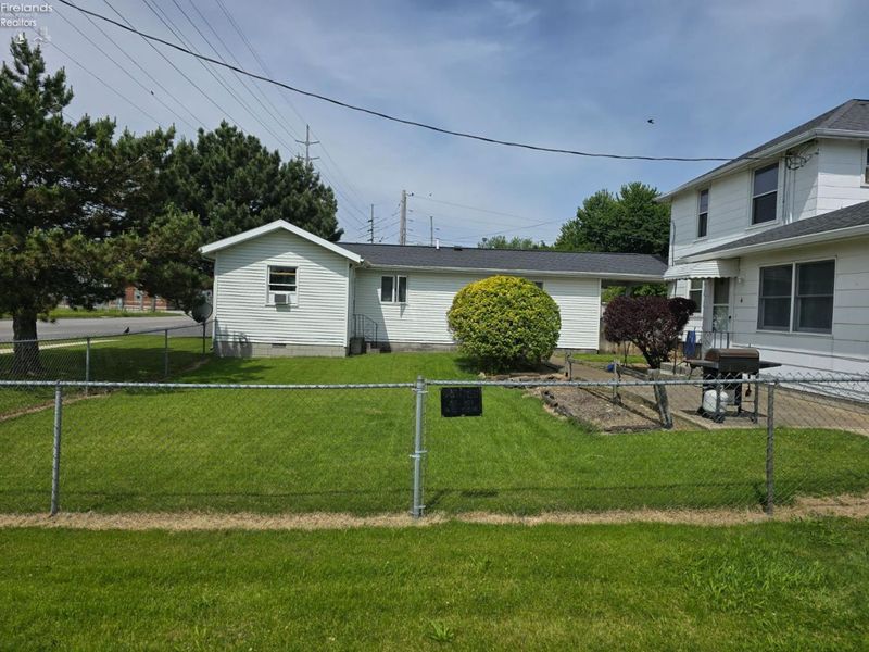 2234 Putnam Street, Sandusky, OH 44870 Photo 4
