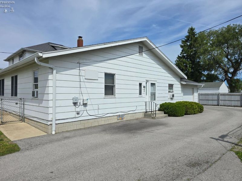 2234 Putnam Street, Sandusky, OH 44870 Photo 7