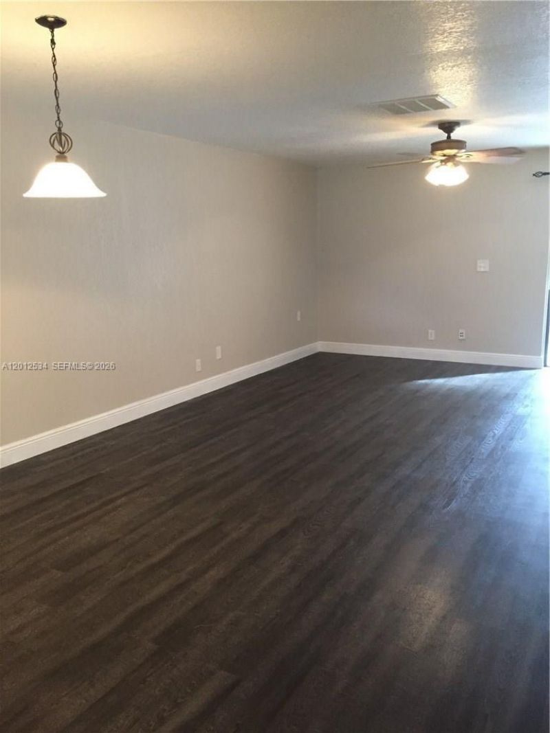 9810 NW 10th St , Unit 88, Pembroke Pines, FL 33024 Photo