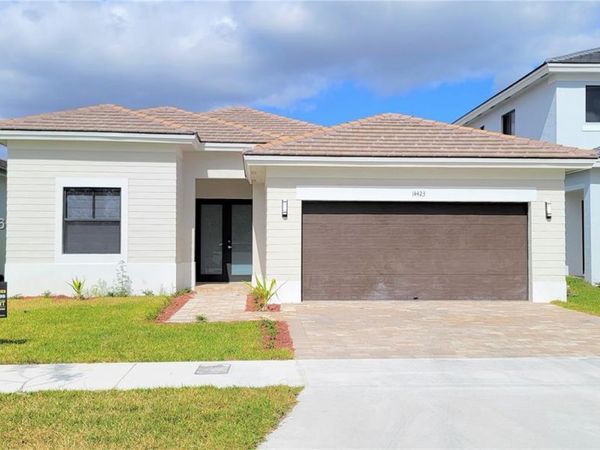 14423 SW 18th St , Miami, FL 33175