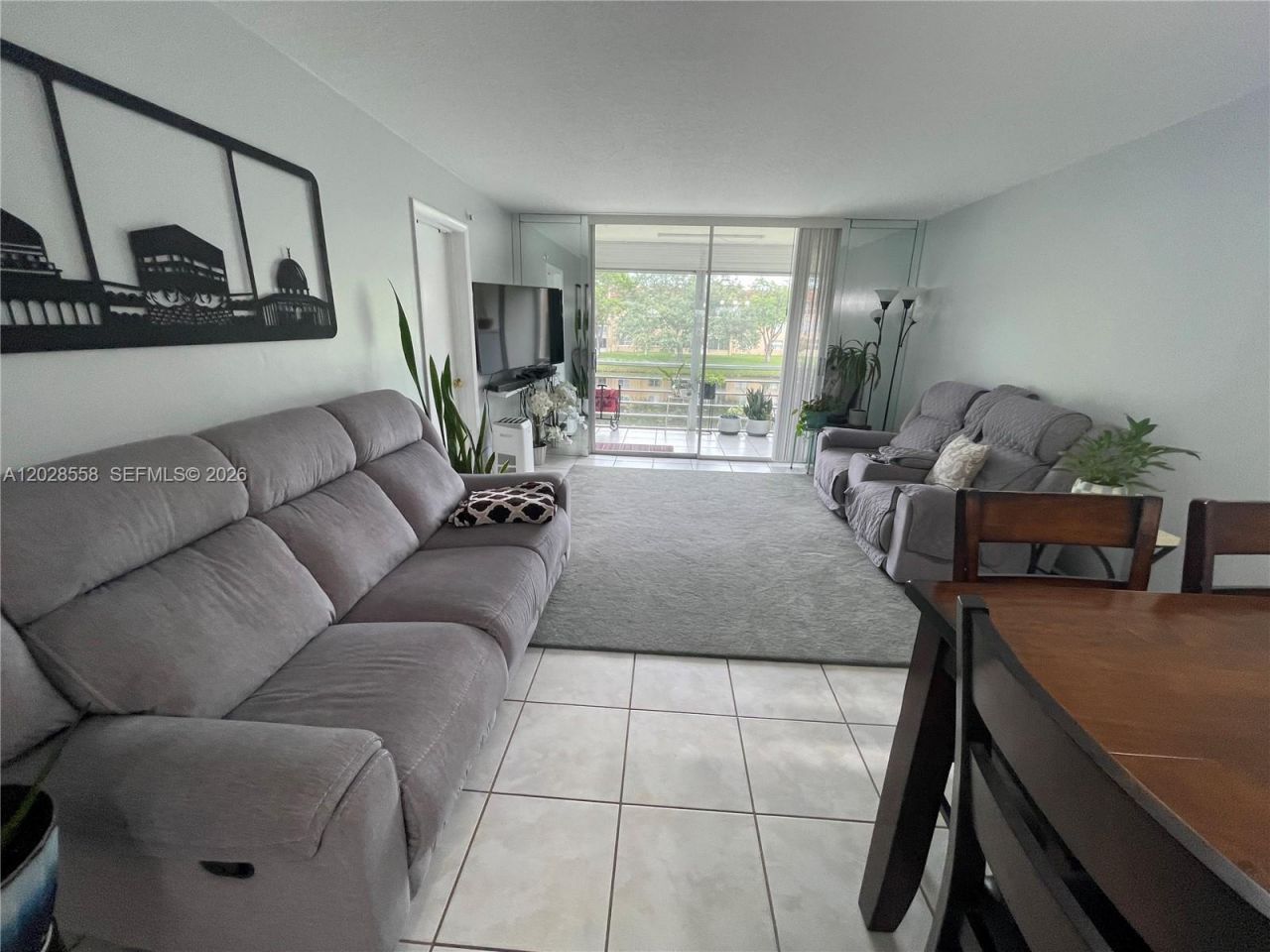 9281 Sunrise Lakes Blvd, Unit 209, Sunrise, FL 33322 Photo