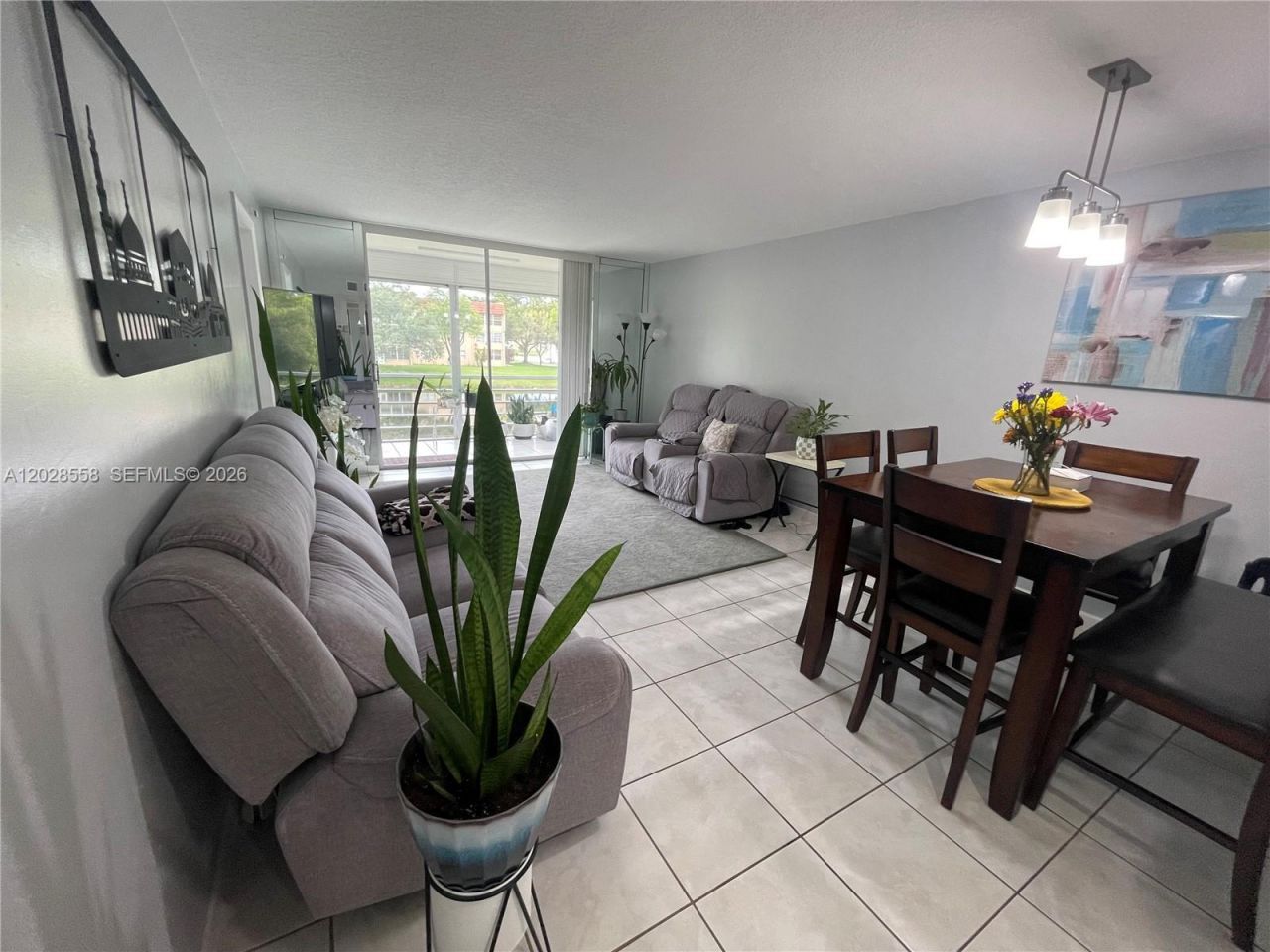 9281 Sunrise Lakes Blvd, Unit 209, Sunrise, FL 33322 Photo