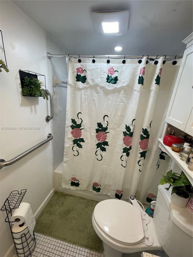 9281 Sunrise Lakes Blvd, Unit 209, Sunrise, FL 33322 Photo