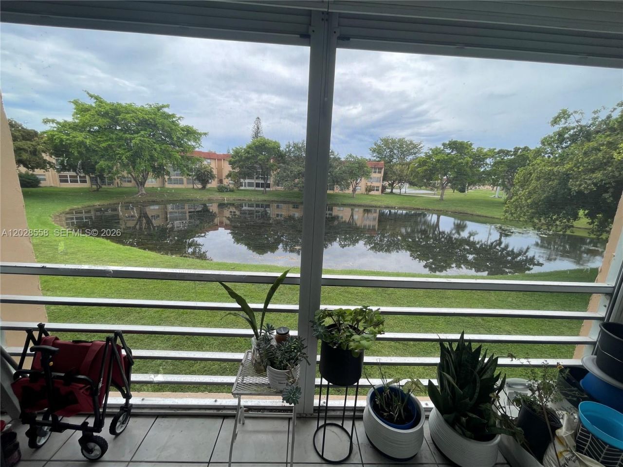 9281 Sunrise Lakes Blvd, Unit 209, Sunrise, FL 33322 Photo
