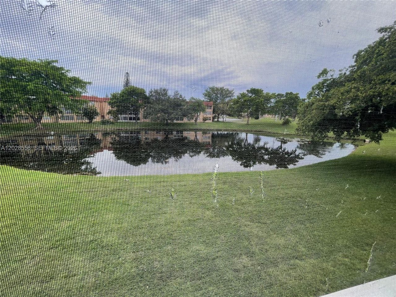 9281 Sunrise Lakes Blvd, Unit 209, Sunrise, FL 33322 Photo