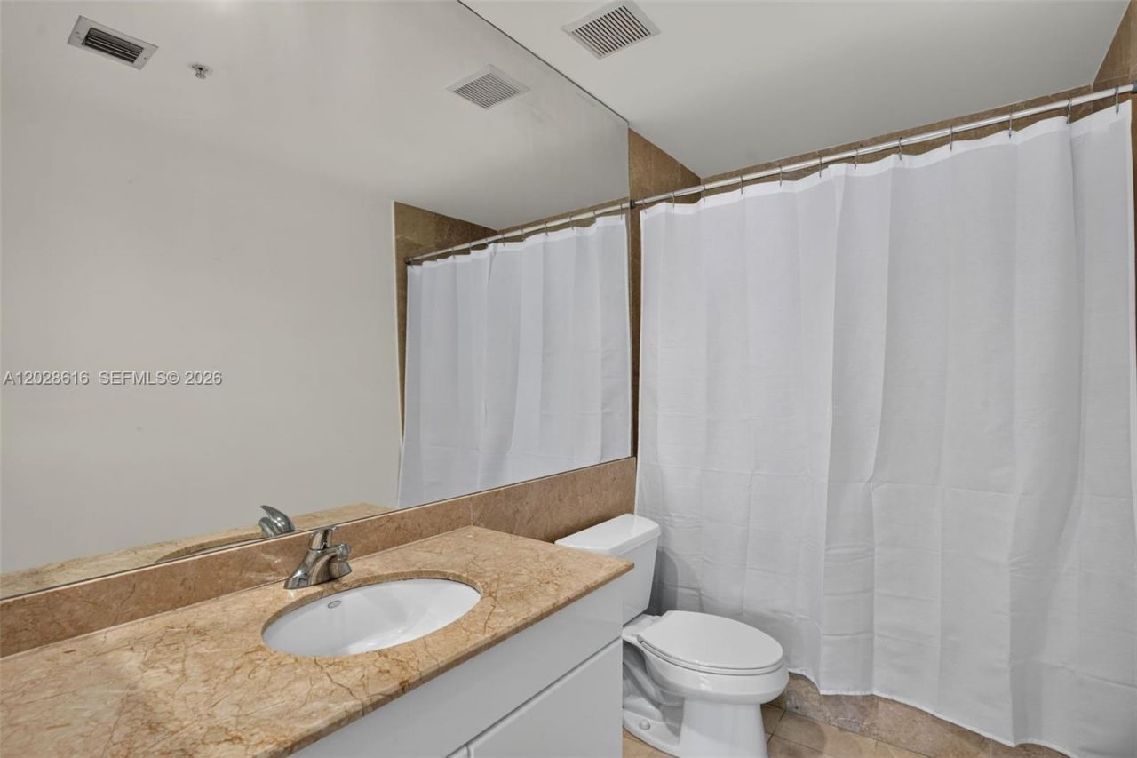 801 Brickell Key Blvd, Unit 906, Miami, FL 33131 Photo