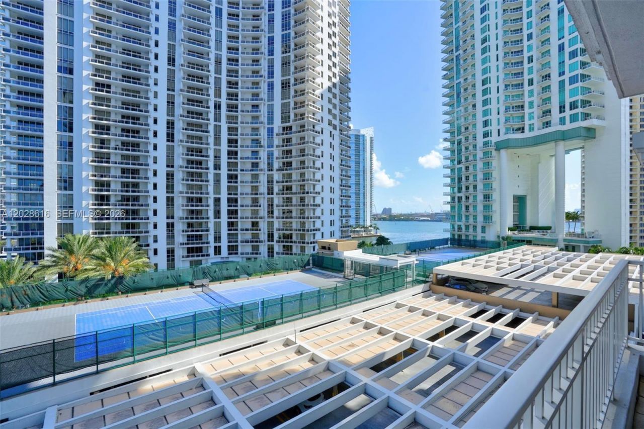 801 Brickell Key Blvd, Unit 906, Miami, FL 33131 Photo