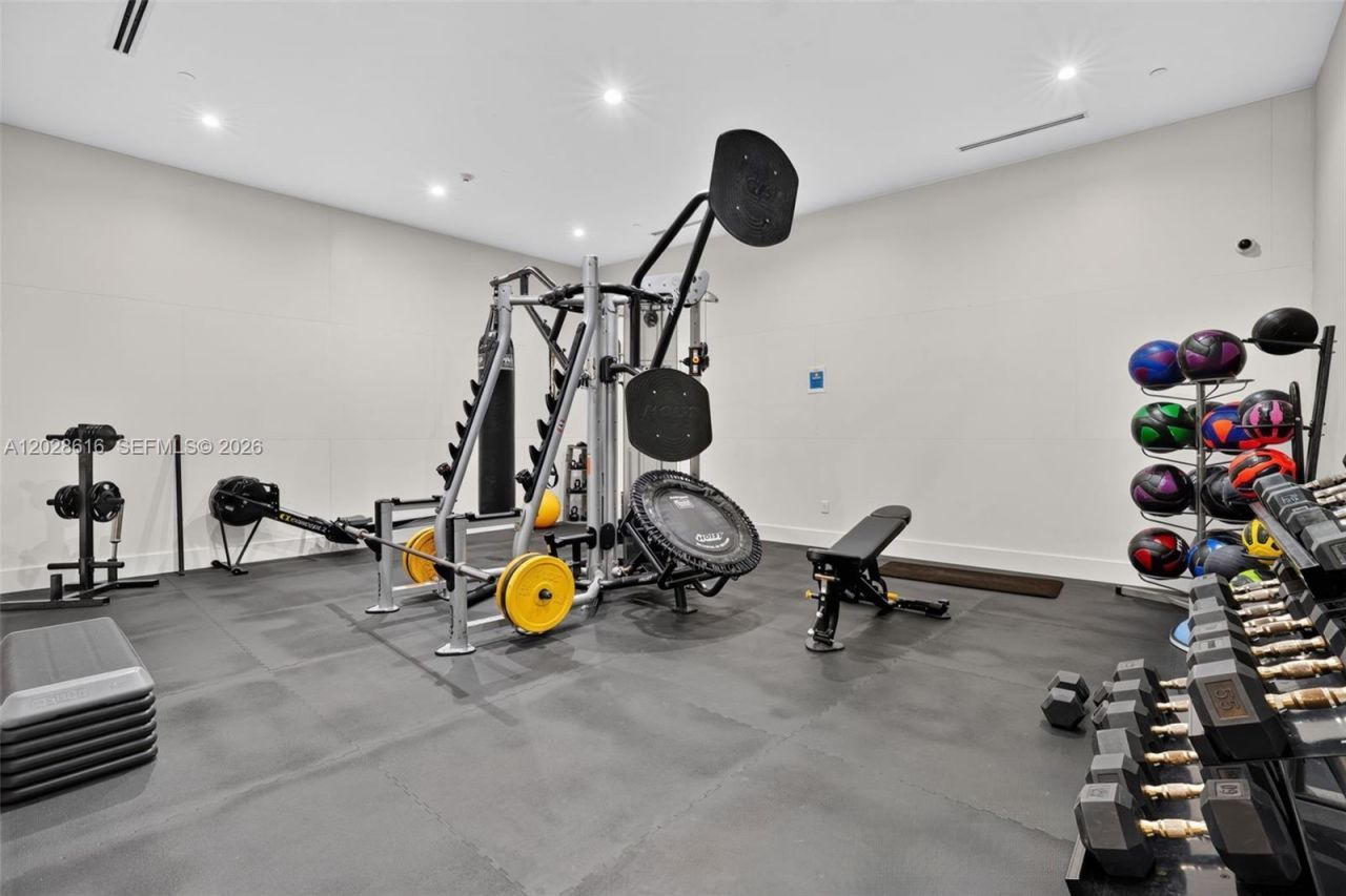 801 Brickell Key Blvd, Unit 906, Miami, FL 33131 Photo