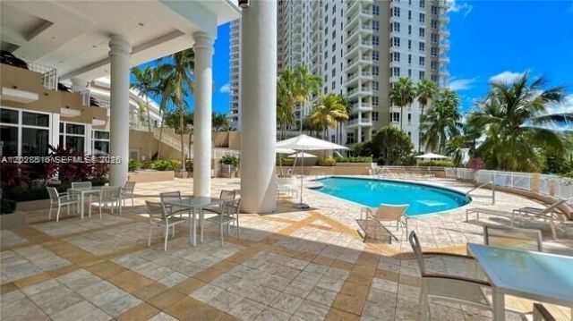 801 Brickell Key Blvd, Unit 906, Miami, FL 33131 Photo