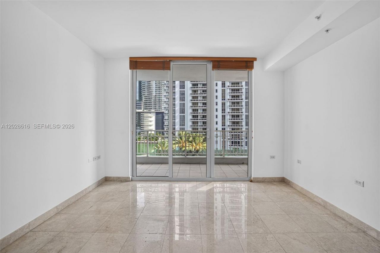 801 Brickell Key Blvd, Unit 906, Miami, FL 33131 Photo