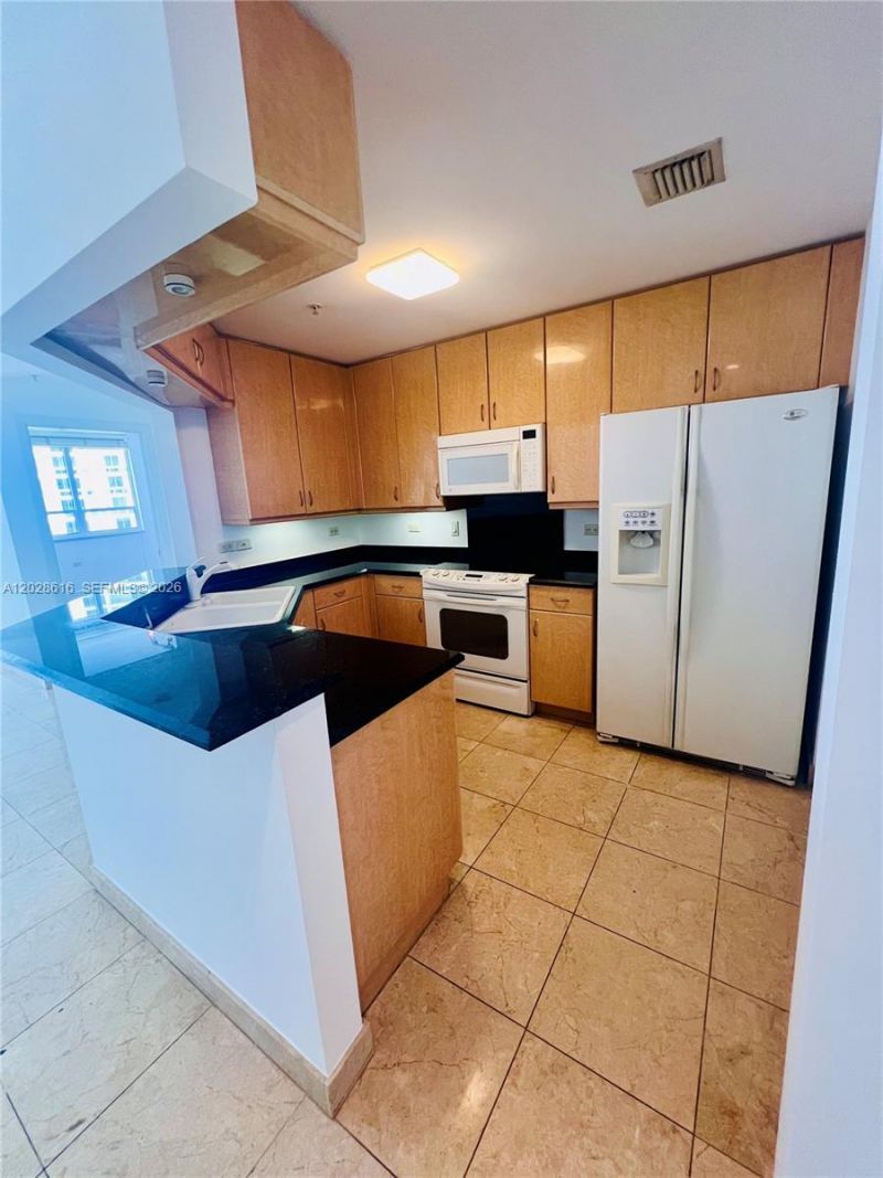 801 Brickell Key Blvd, Unit 906, Miami, FL 33131 Photo