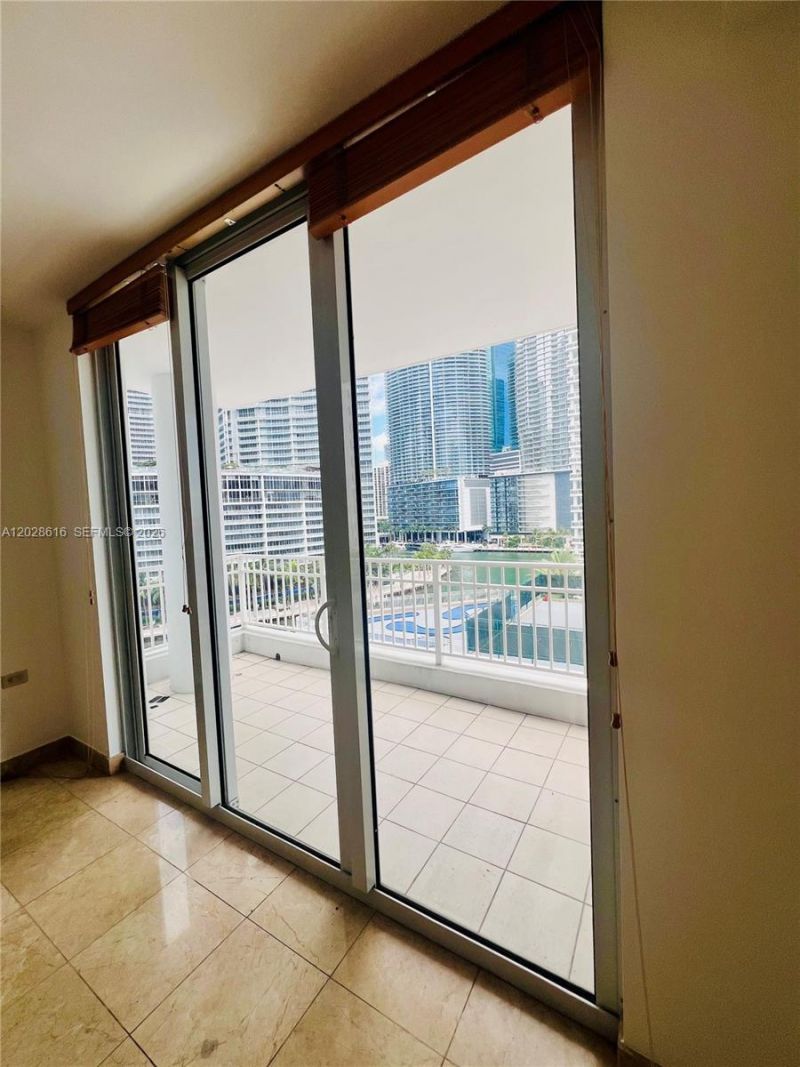 801 Brickell Key Blvd, Unit 906, Miami, FL 33131 Photo