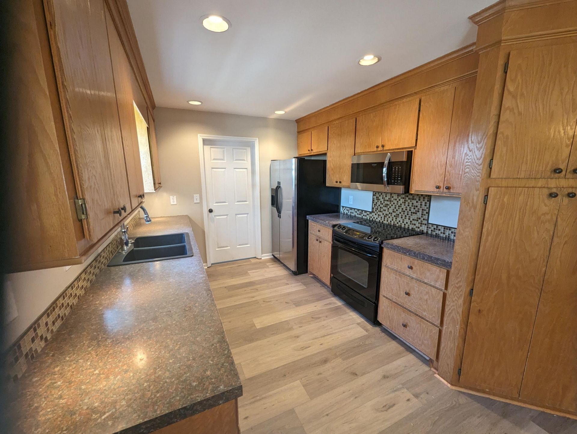 115 Mckelvey Place Photo 13