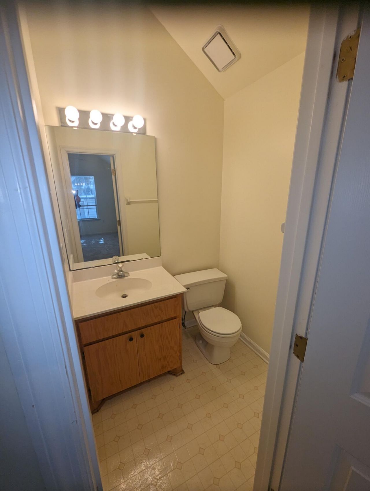 115 Mckelvey Place Photo 24