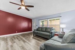 3279 Lyndon Dr.  photo 4