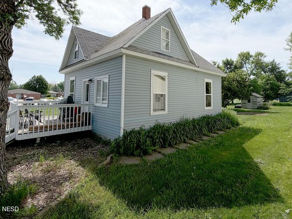 713 2ND AVENUE N, Lake Norden, SD 57248