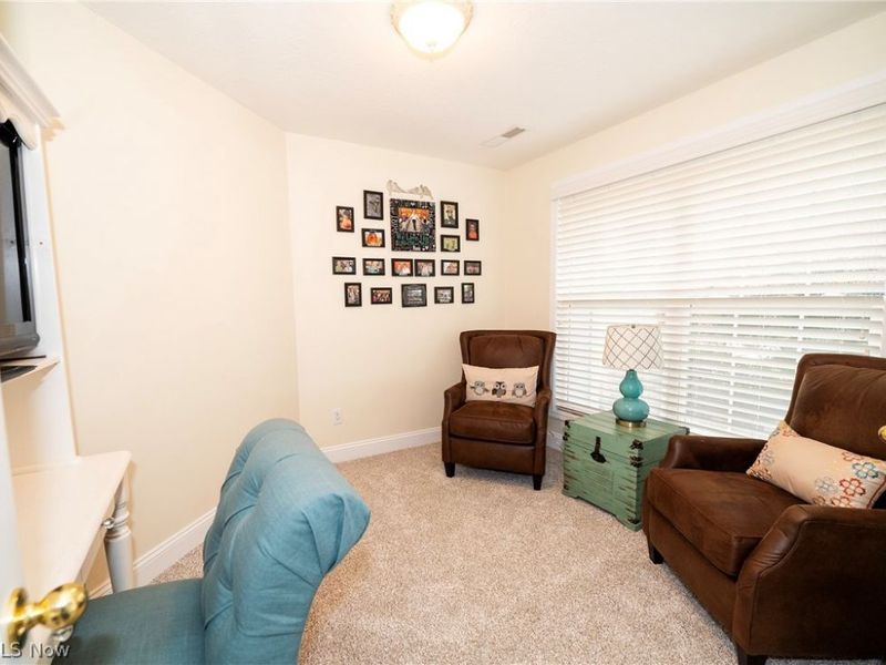 316 Brookpoint Street NW, North Canton, OH 44720 Photo 13