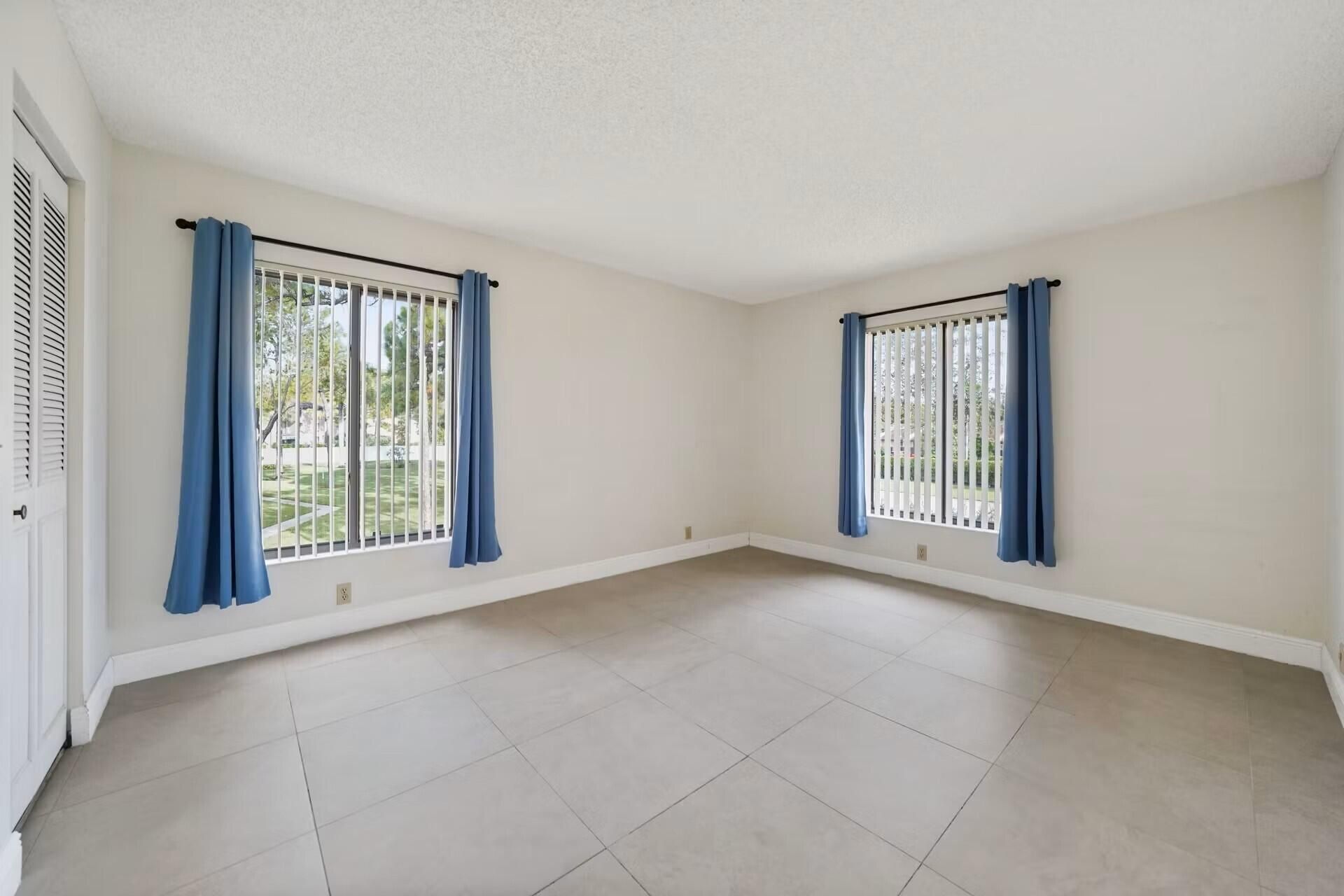 802 Sky Pine Way, Unit F2, Greenacres, FL 33415 Photo