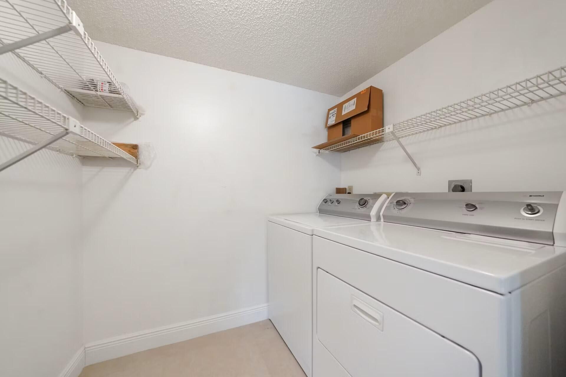 802 Sky Pine Way, Unit F2, Greenacres, FL 33415 Photo