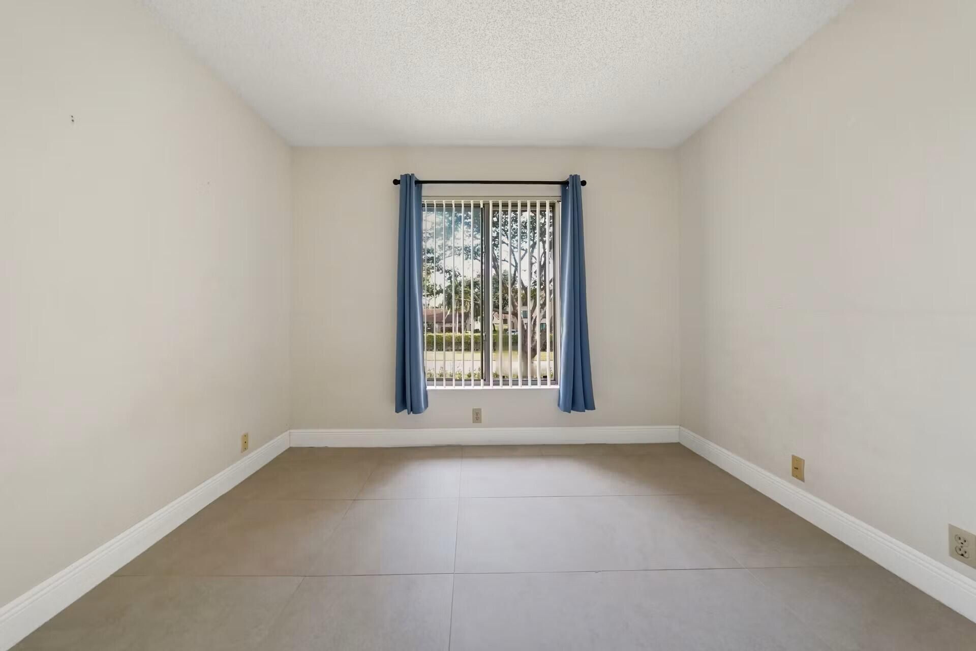 802 Sky Pine Way, Unit F2, Greenacres, FL 33415 Photo