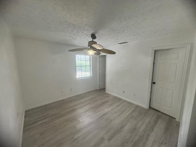 699 Ixoria Avenue, Fort Pierce, FL 34982 Photo
