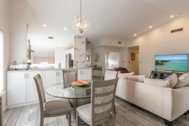 10624 Tropic Palm Avenue, Unit 202, Boynton Beach, FL 33437 Photo