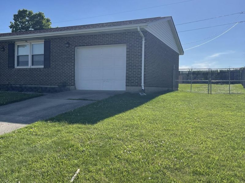 5427 Richmoor Road, Springfield, OH 45503 Photo 5