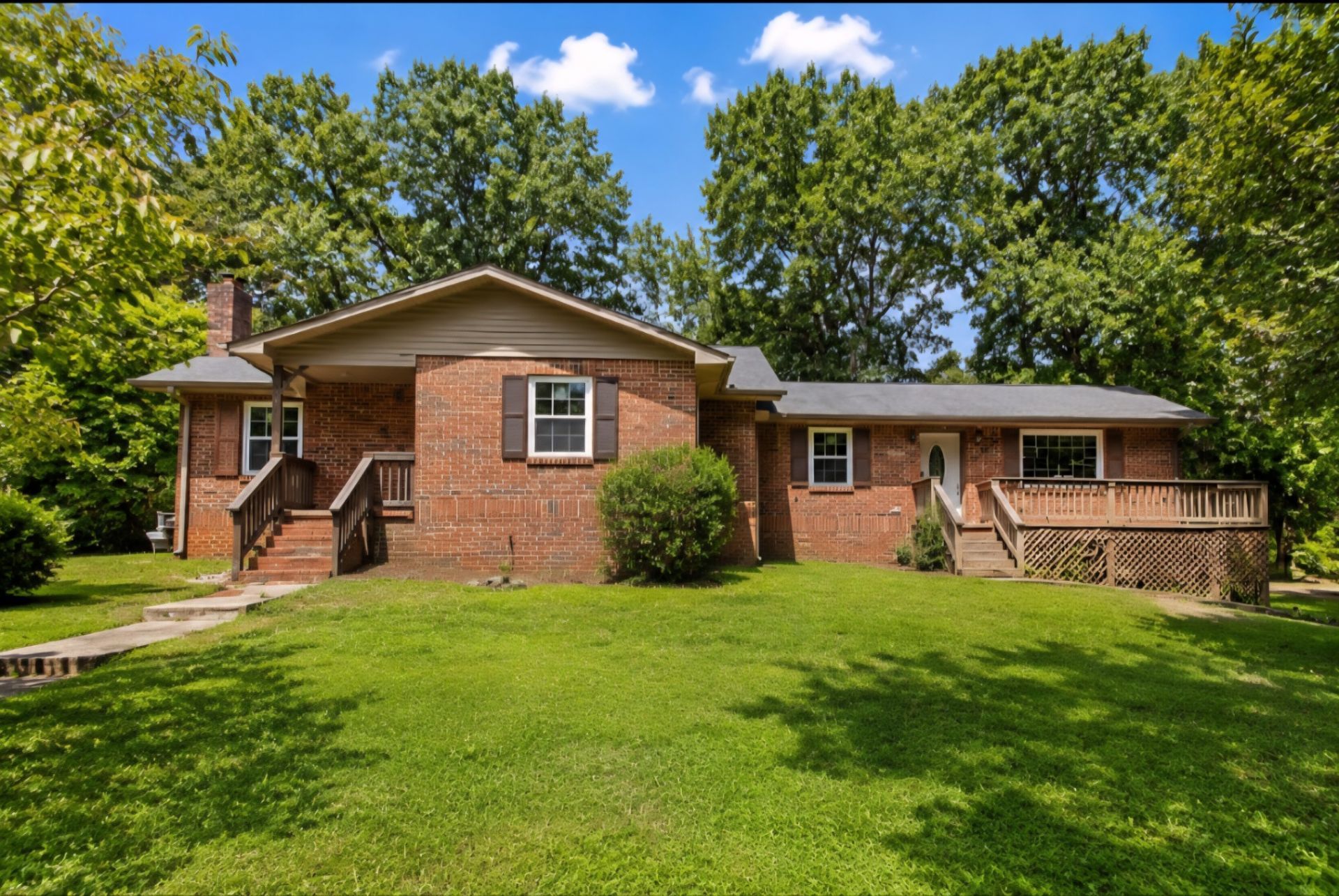 110 Cherry St, Centerville, TN 37033 Main Photo