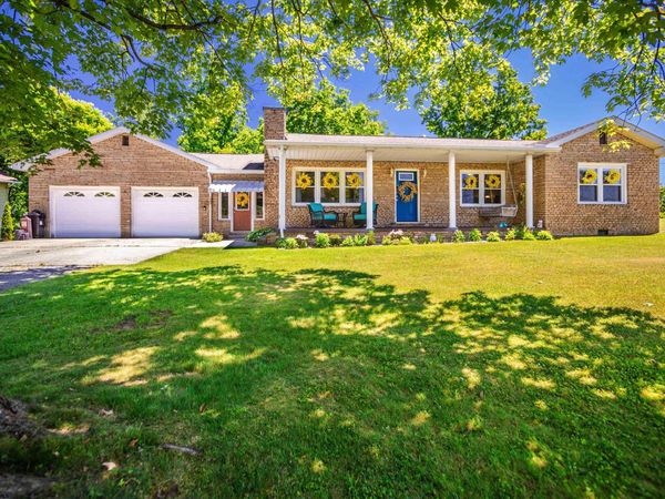 186 Marchand Drive, Westover, WV 26501