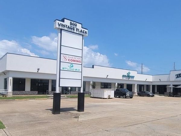 500 VINTAGE Drive, Kenner, LA 70065