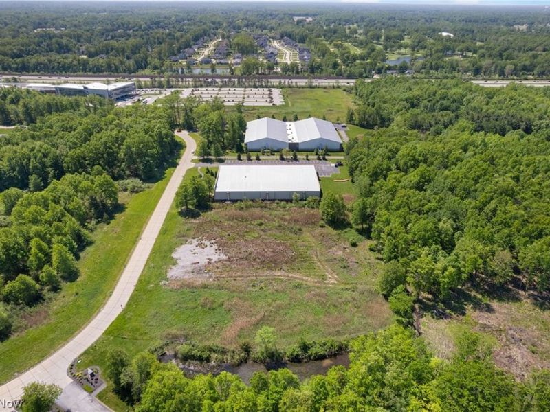 Viking Road , Westlake, OH 44145 Photo 17