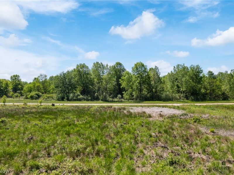 Viking Road , Westlake, OH 44145 Photo 18