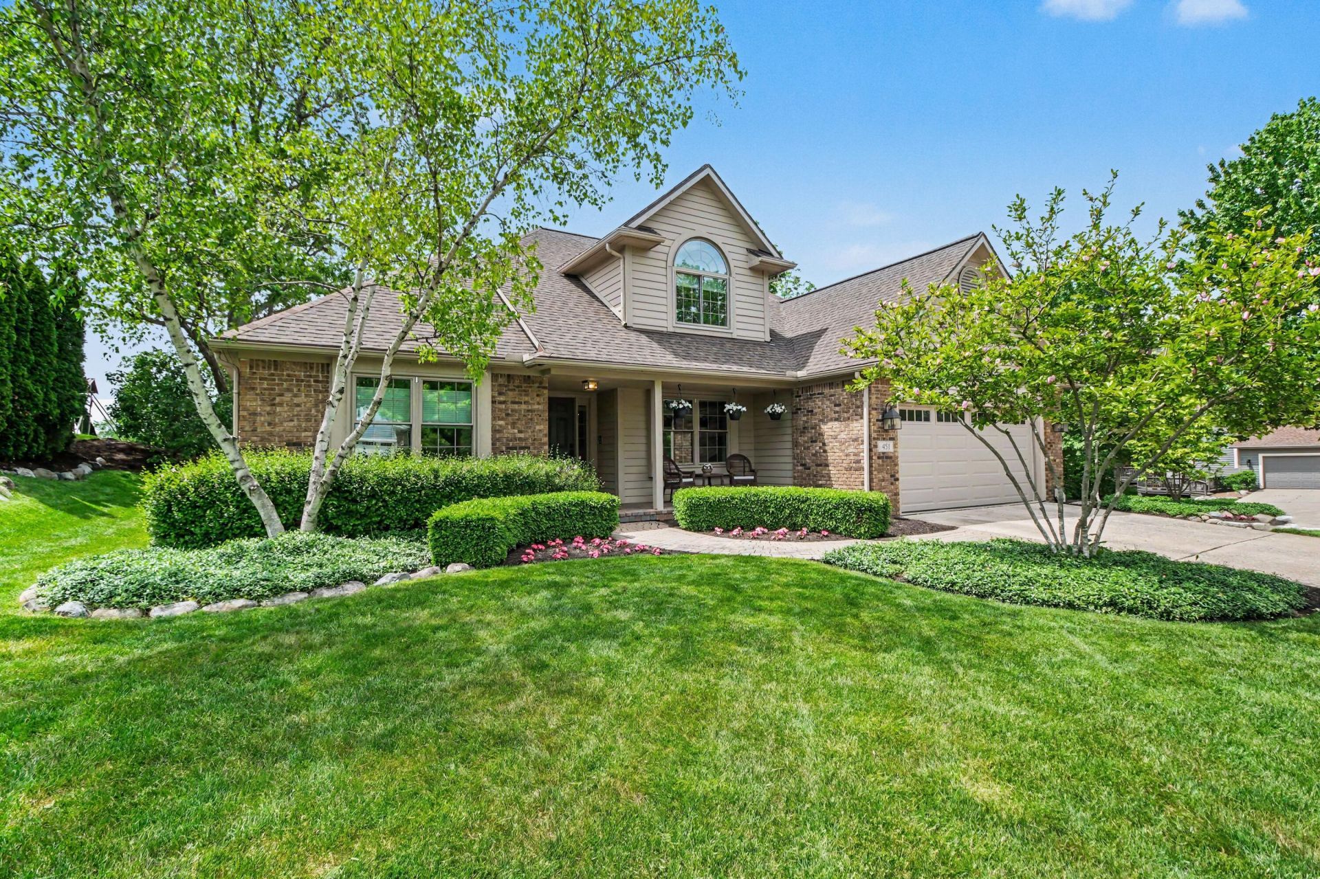 451 Castlebury Drive, Saline, MI 48176 Main Photo