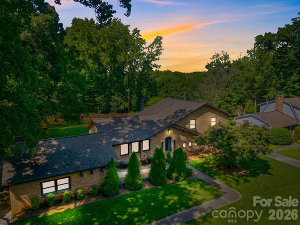 6621 Fair Lawn Road, Charlotte, NC 28215