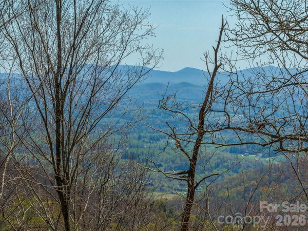 370 Autumn Ridge Lane , Hendersonville, NC 28792
