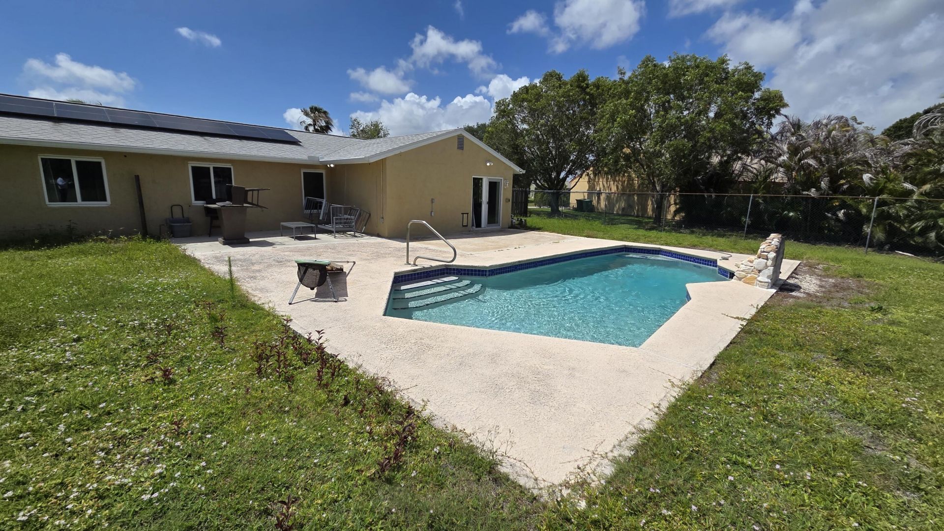 2209 SE East Dunbrooke Circle, Port Saint Lucie, FL 34952 Photo
