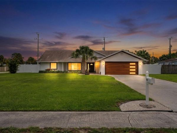 701 SE Dolphin Drive, Stuart, FL 34996