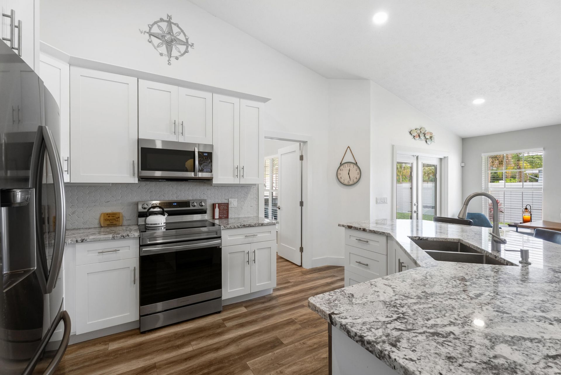701 SE Dolphin Drive, Stuart, FL 34996 Photo