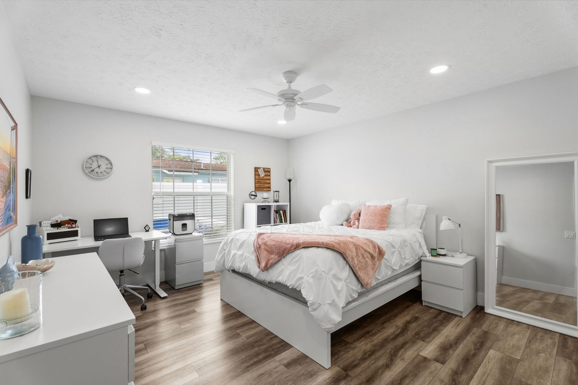 701 SE Dolphin Drive, Stuart, FL 34996 Photo