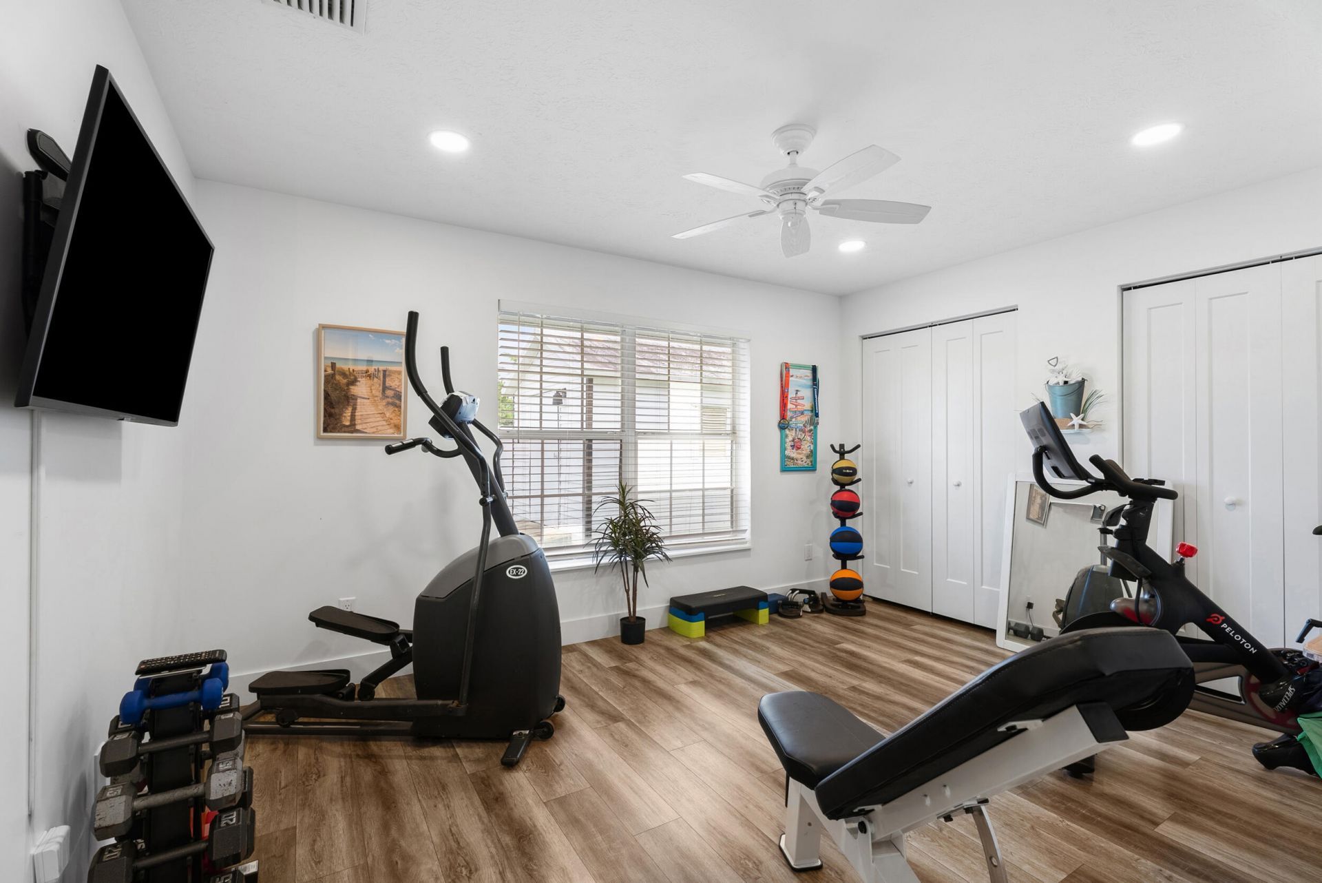 701 SE Dolphin Drive, Stuart, FL 34996 Photo